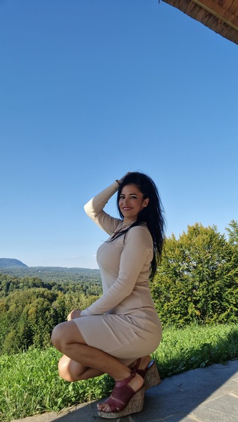 EmmaHotQueenXX Photo