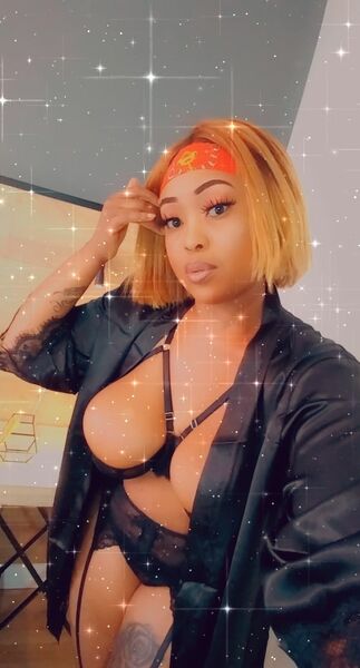 HONEYROSEYX Photo HONEYROSEYX Photo