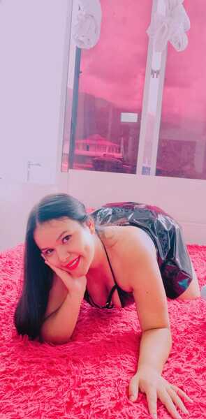 AlahiaSeexy Photo