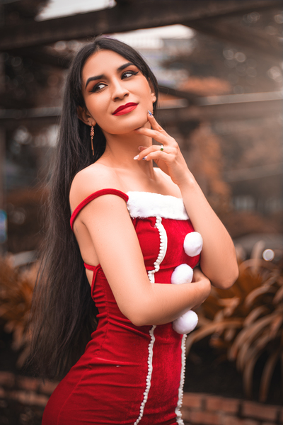 LAYLASIA Photo LAYLASIA Photo