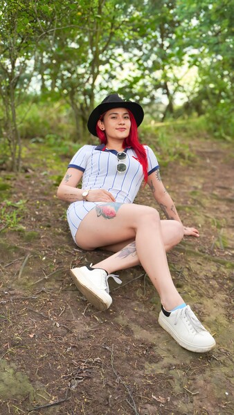 KAMY_STONE Photo KAMY_STONE Photo