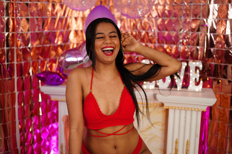 AmelieBurns Photo AmelieBurns Photo