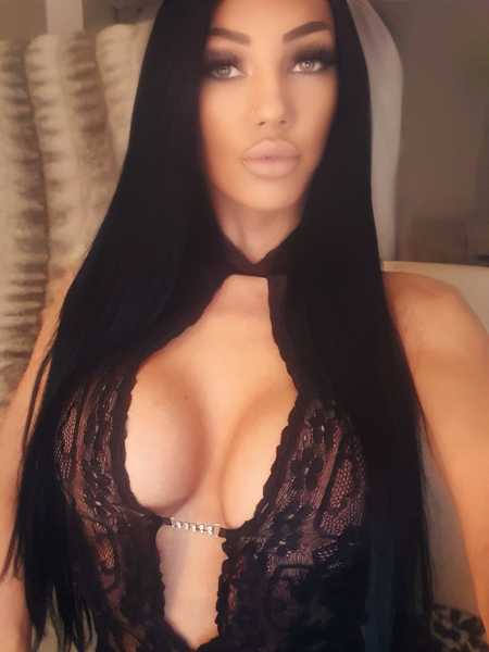 BritishTastyCherryxo Photo BritishTastyCherryxo Photo