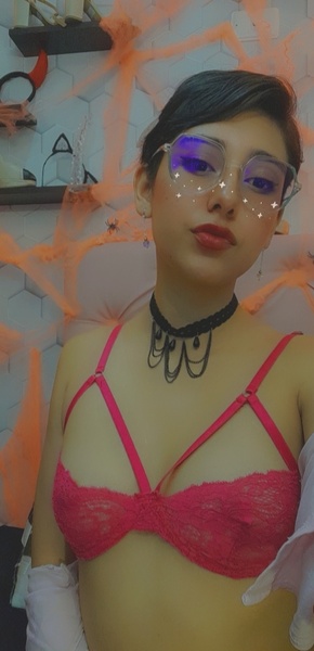 Scarlettw18 Photo