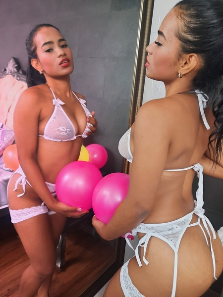 AlishaCox Photo