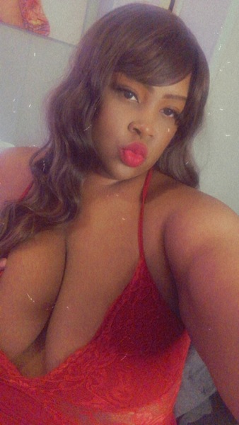 TrinaFoxx Photo TrinaFoxx Photo