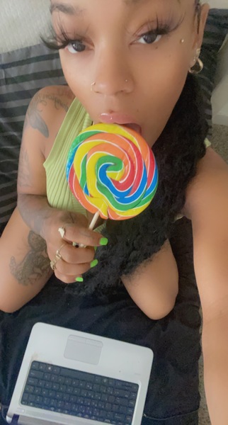 QueeenJ Photo