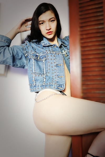 PerlaRousee Photo