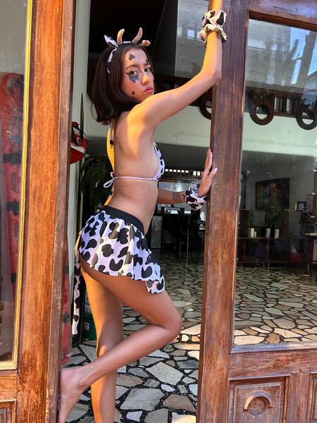 Linda4Petite Photo