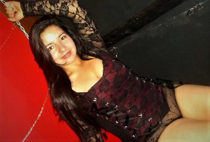 IsabellaMultiSquirt Photo