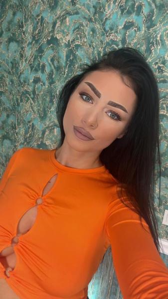 AngieShaen Photo AngieShaen Photo