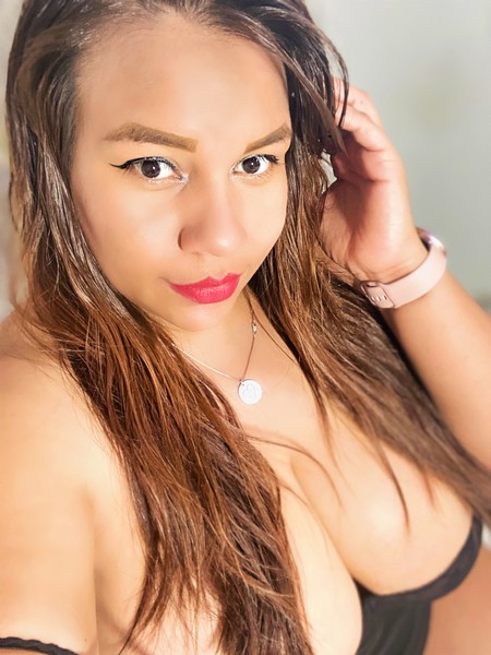 LanaBigTits Photo