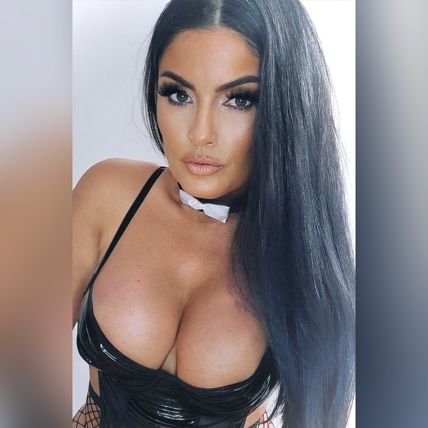BellaVixen23 Photo
