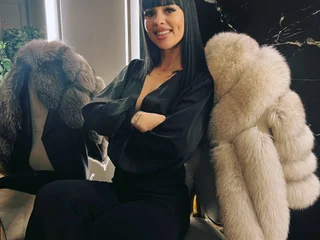 AngelinaJollys Live Cam