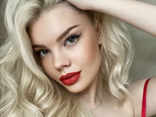 Blondikelly Live Cam