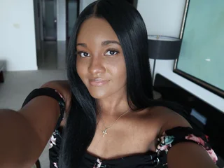 CaramelDoll18 Live Cam