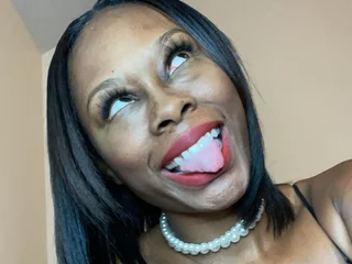 DreamyTif Live Cam