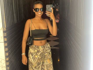 SexyAssZeeee Live Cam