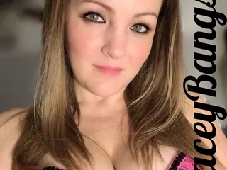 StaceyBangs Live Cam