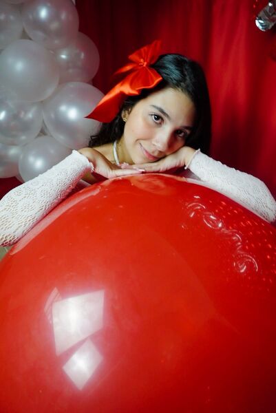Mialopez101 Photo