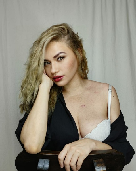 SabrinaWildd Photo