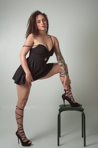 DannaCurly Photo DannaCurly Photo