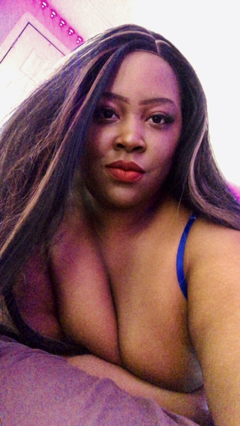 TrinaFoxx Photo TrinaFoxx Photo