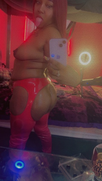 yasminepretty Photo