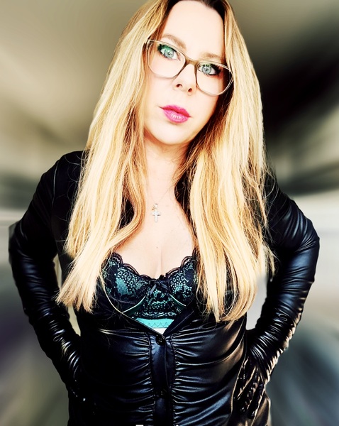 GlamGran Photo GlamGran Photo