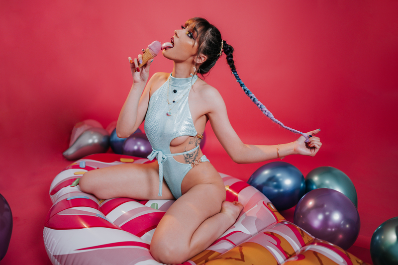 MiaUnicorn Photo