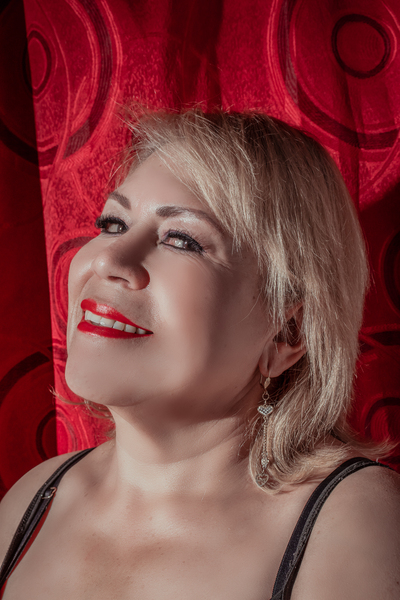 ViviannaJhonson Photo