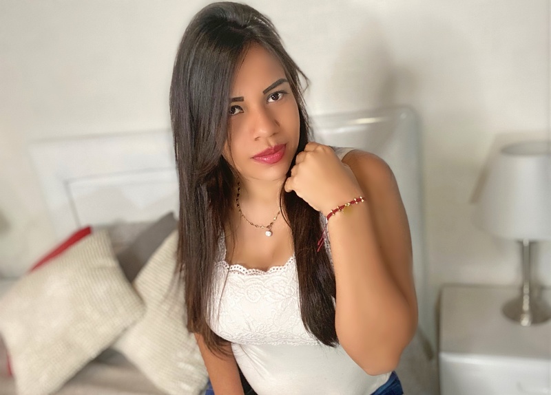 LanaBigTits Photo