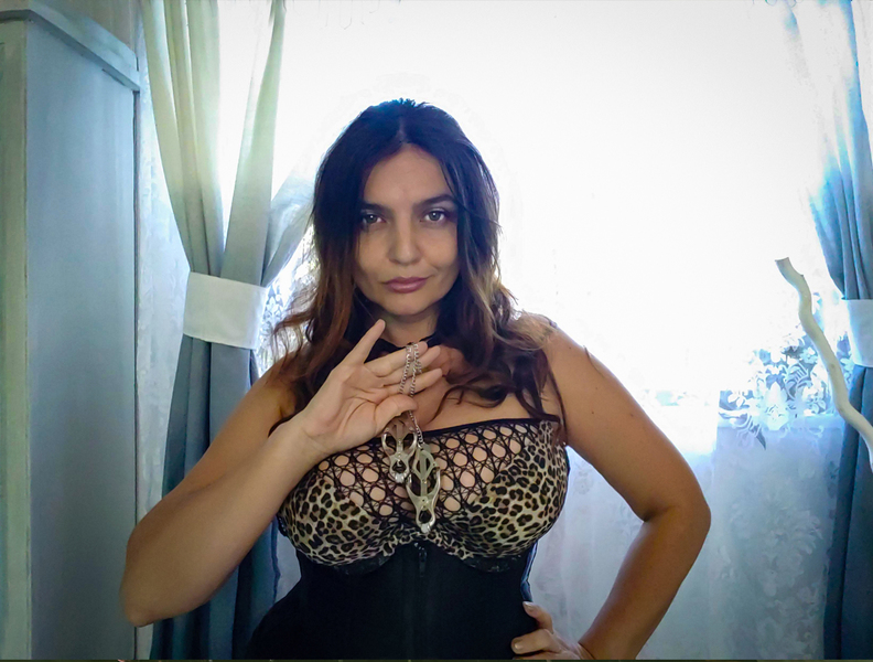 DominaPaulina Photo