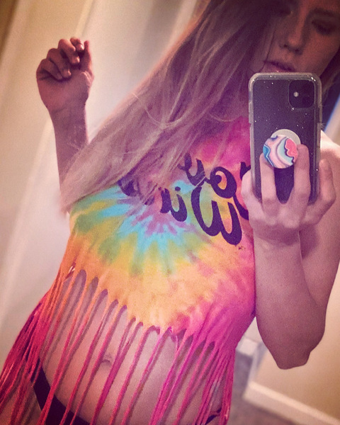 tonsofkisses Photo