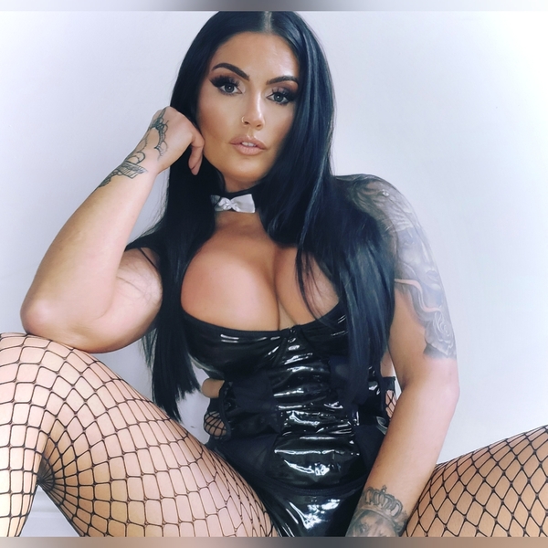 BellaVixen23 Photo