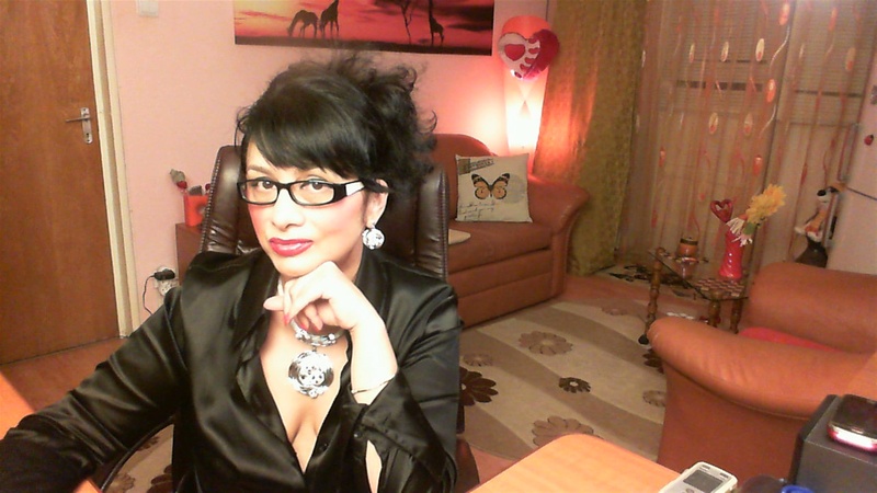 ClassybutNaughty Photo