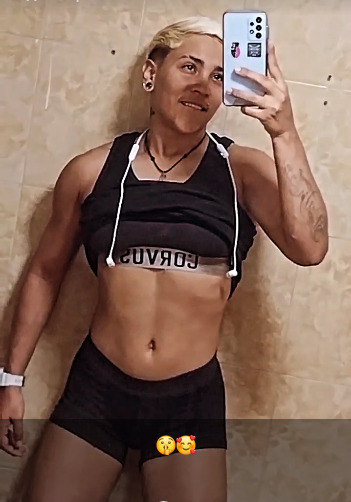 ZhoeSexyGirl Photo ZhoeSexyGirl Photo