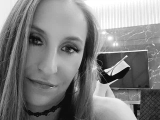EvelynFunny Live Cam
