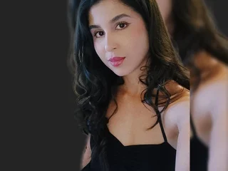 MoonDesiree Live Cam