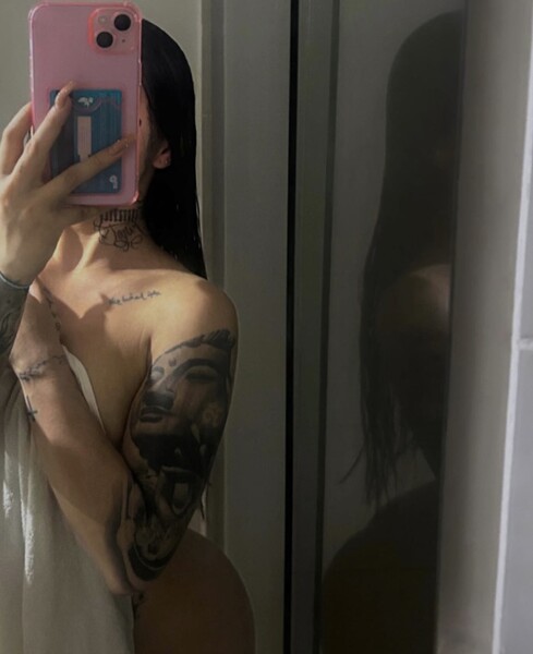 SamanthaEvgeniev Photo SamanthaEvgeniev Photo