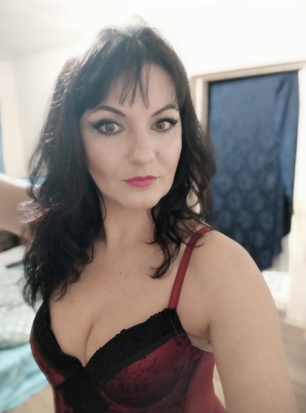 melonybuckler Photo melonybuckler Photo