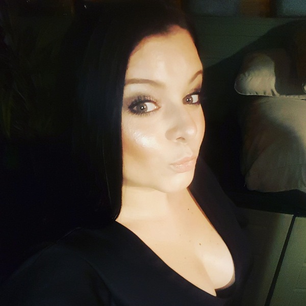 NaughtyWifeUK Photo NaughtyWifeUK Photo