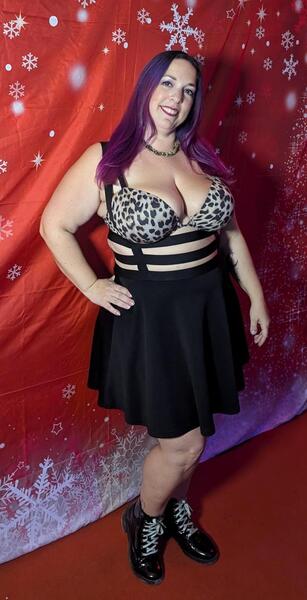 MistressNeonMarie Photo MistressNeonMarie Photo