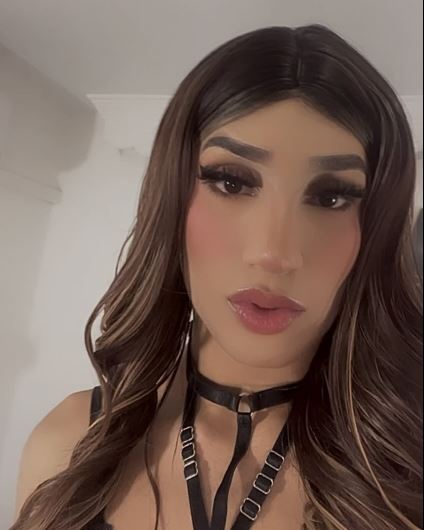 IsabelSexySmile Photo IsabelSexySmile Photo