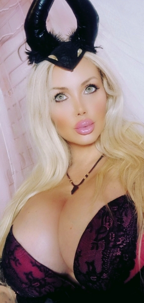 elyinkASMR Photo elyinkASMR Photo