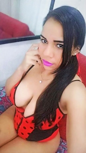 LanaBigTits Photo LanaBigTits Photo