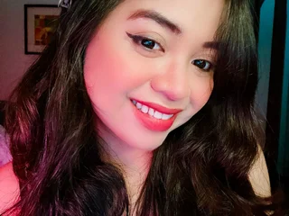 Annyza Live Cam