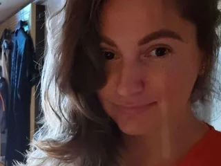 AntoniaPur28 Live Cam