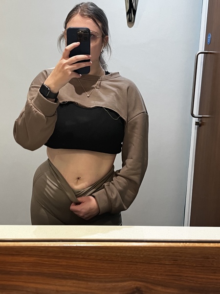 BustyKellyXXX Photo