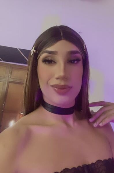 IsabelSexySmile Photo IsabelSexySmile Photo